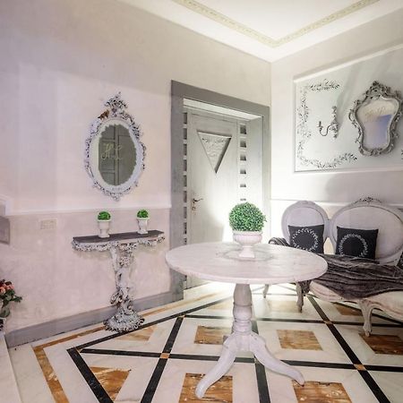מרינה די מסה Hotel Luciana מראה חיצוני תמונה