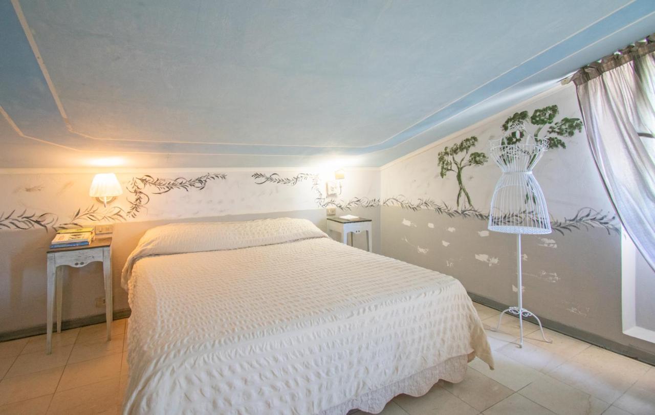 מרינה די מסה Hotel Luciana מראה חיצוני תמונה