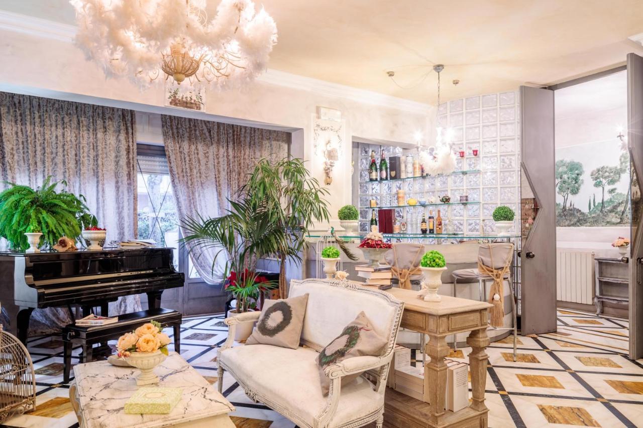 מרינה די מסה Hotel Luciana מראה חיצוני תמונה